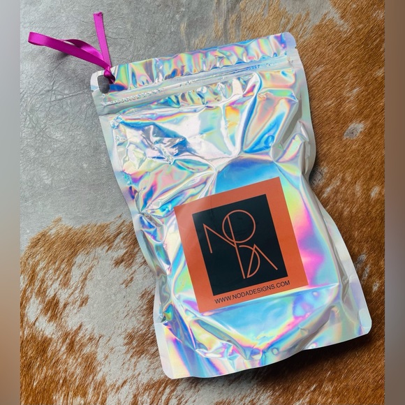 NODA DESIGNS Valentine Coasters 💙🧡🖤 Gorgeous sturdy design. Unopened! NEW - Picture 8 of 8